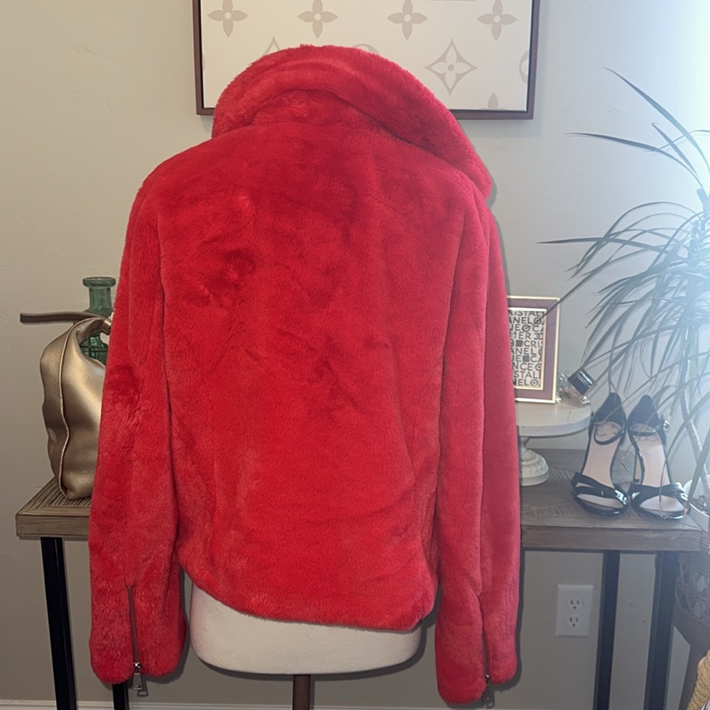 Bagatelle NYC Red Faux Fur Angle Zip Fuzzy Teddy Jacket Women’s Size Large - Picture 6 of 10